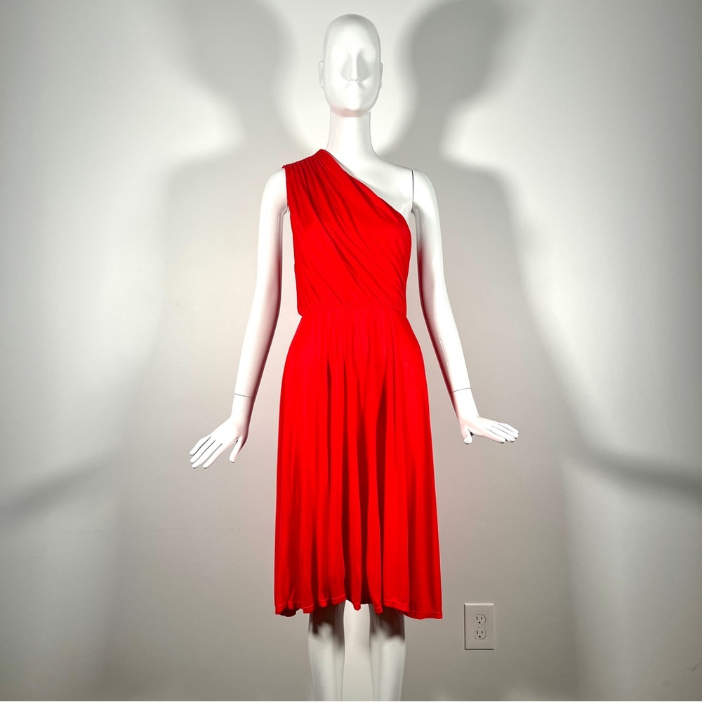 Alice + Olivia One-Shoulder Jersey Dress